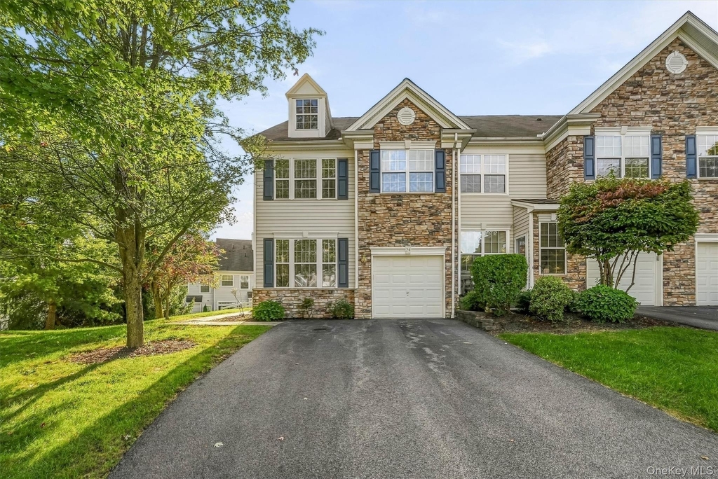 24 Ford Court - Photo 0
