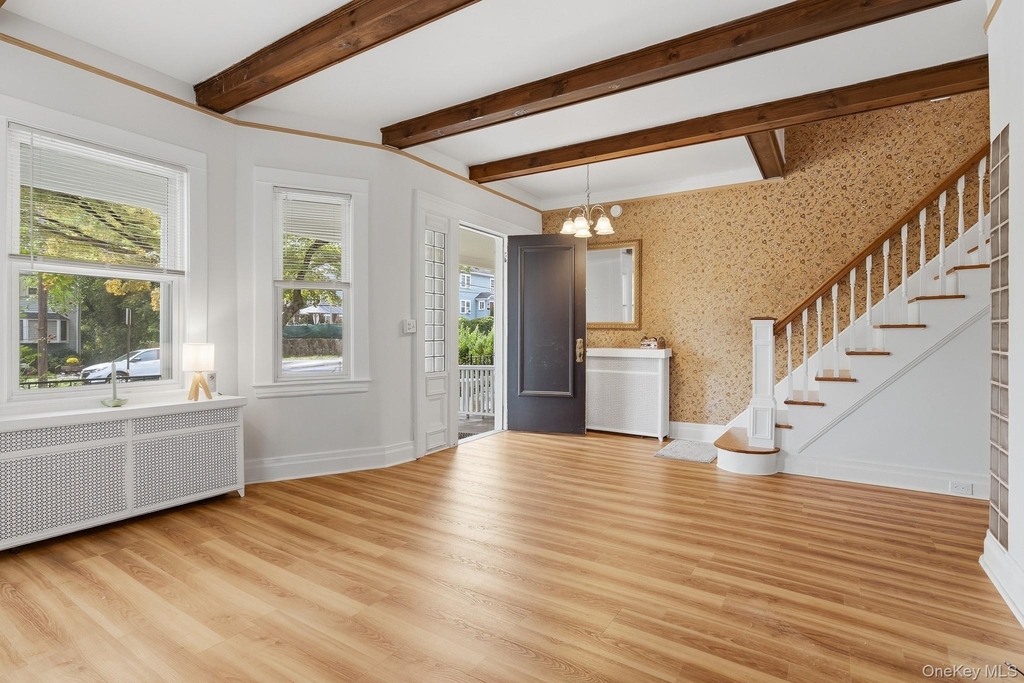 82 Quinby Avenue - Photo 6