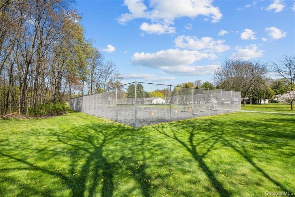 105 Village Road - Photo 16