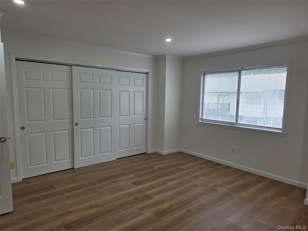 105 Village Road - Photo 9