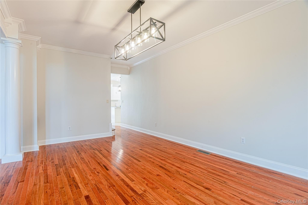 86 Victoria Drive - Photo 8