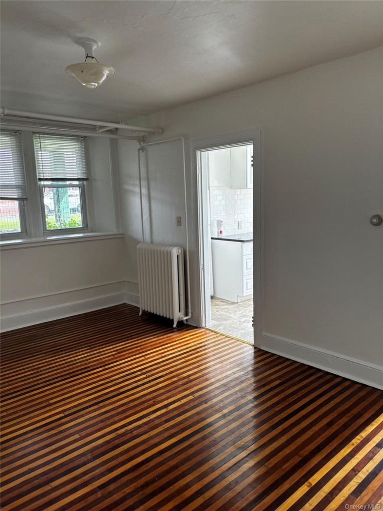 24 Grandview Avenue - Photo 4
