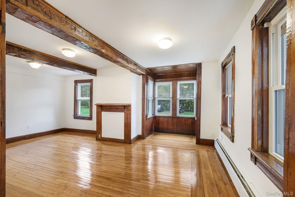 708 Burlingham Road - Photo 12