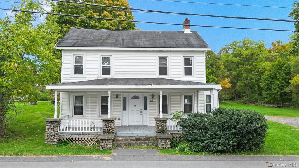 708 Burlingham Road - Photo 1