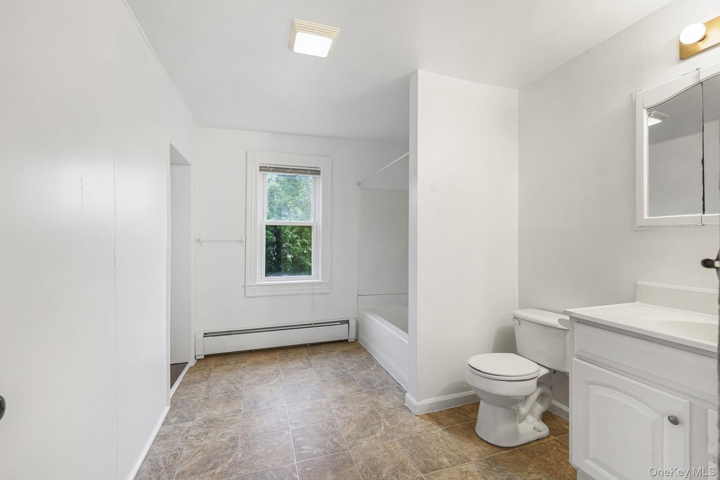708 Burlingham Road - Photo 18