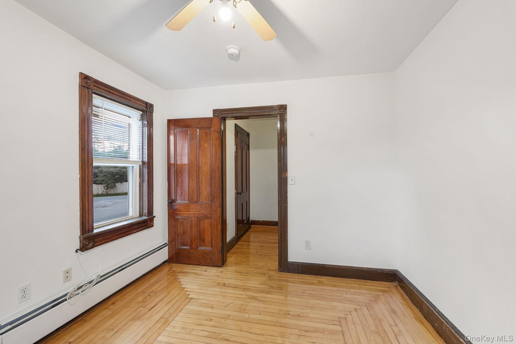 708 Burlingham Road - Photo 30