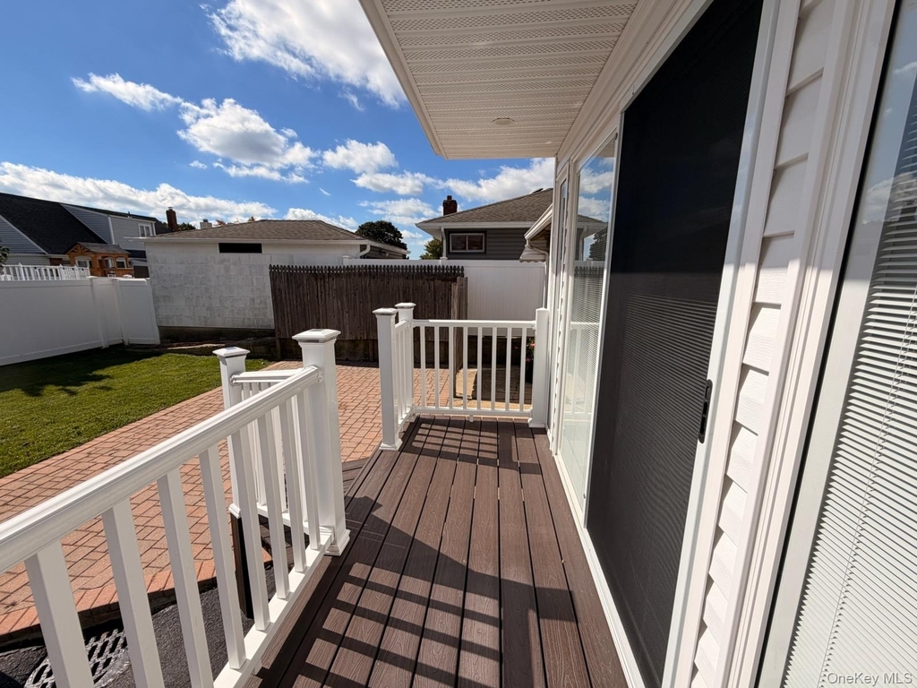 8 Michel Avenue - Photo 43