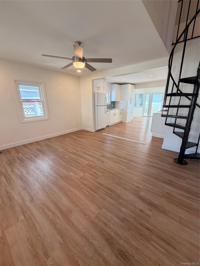 8 Michel Avenue - Photo 2