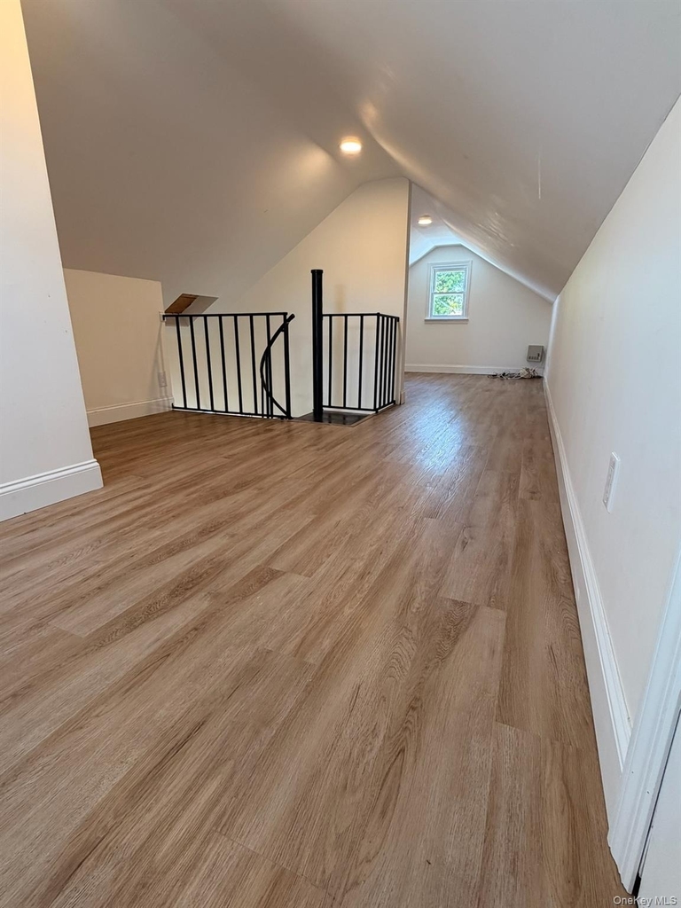 8 Michel Avenue - Photo 17