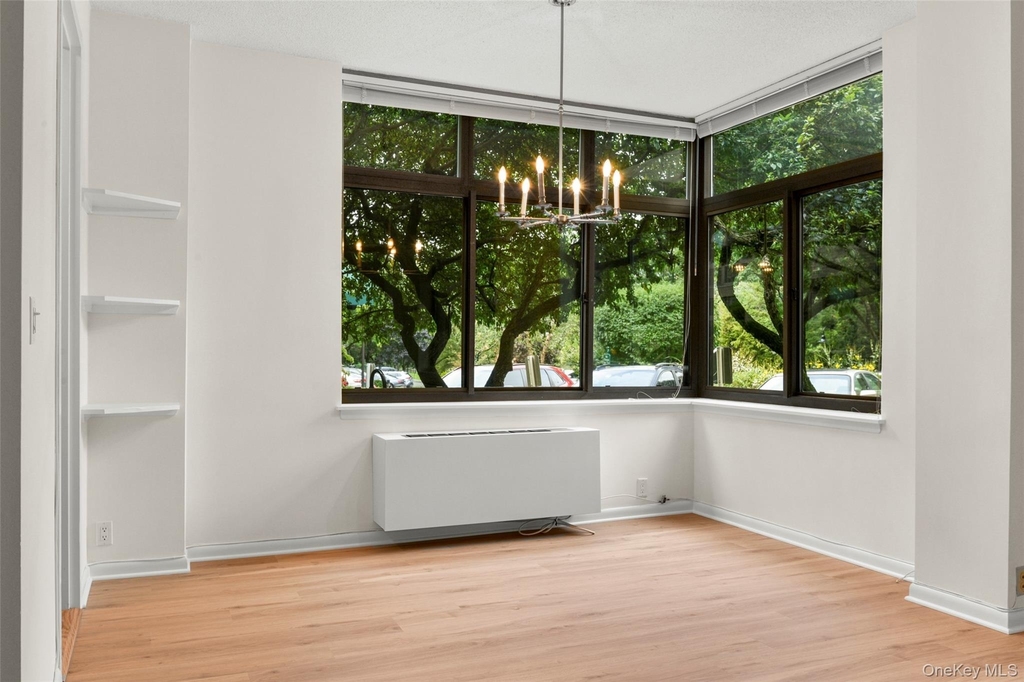 35 N Chatsworth Avenue - Photo 6