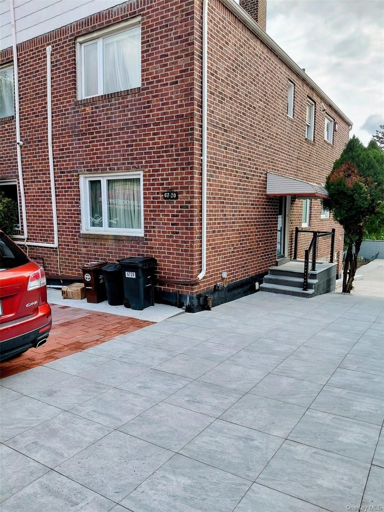 6720 Austin Street - Photo 1