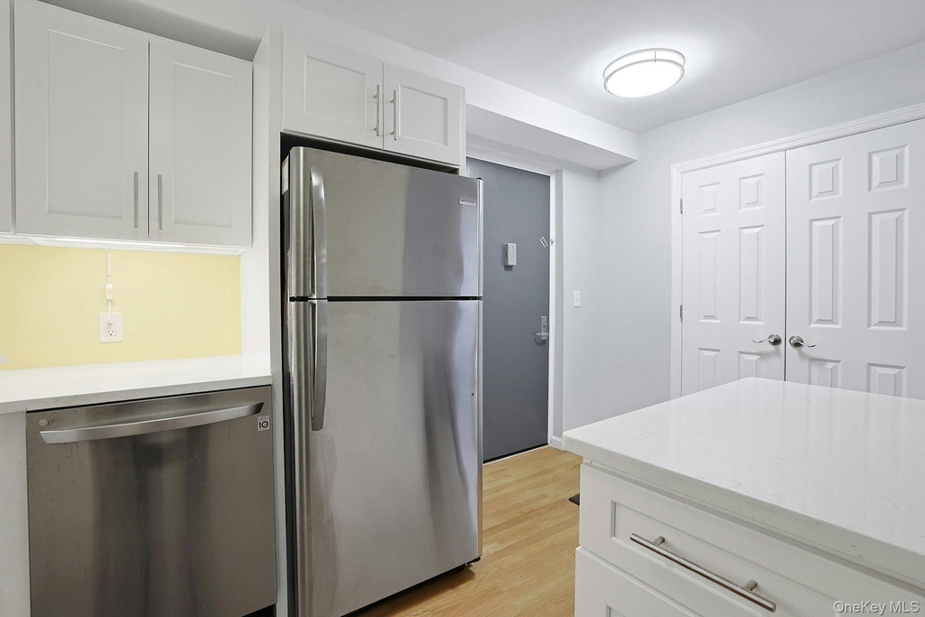 1 Hawley Terrace - Photo 18