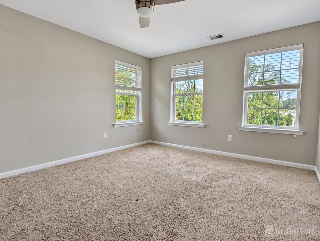 1607 Hights Farm Road - Photo 9