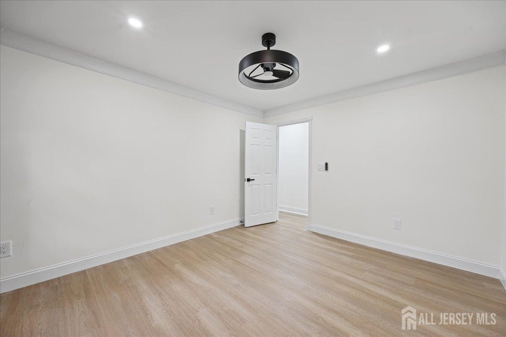 1058 Hoffman Road - Photo 33