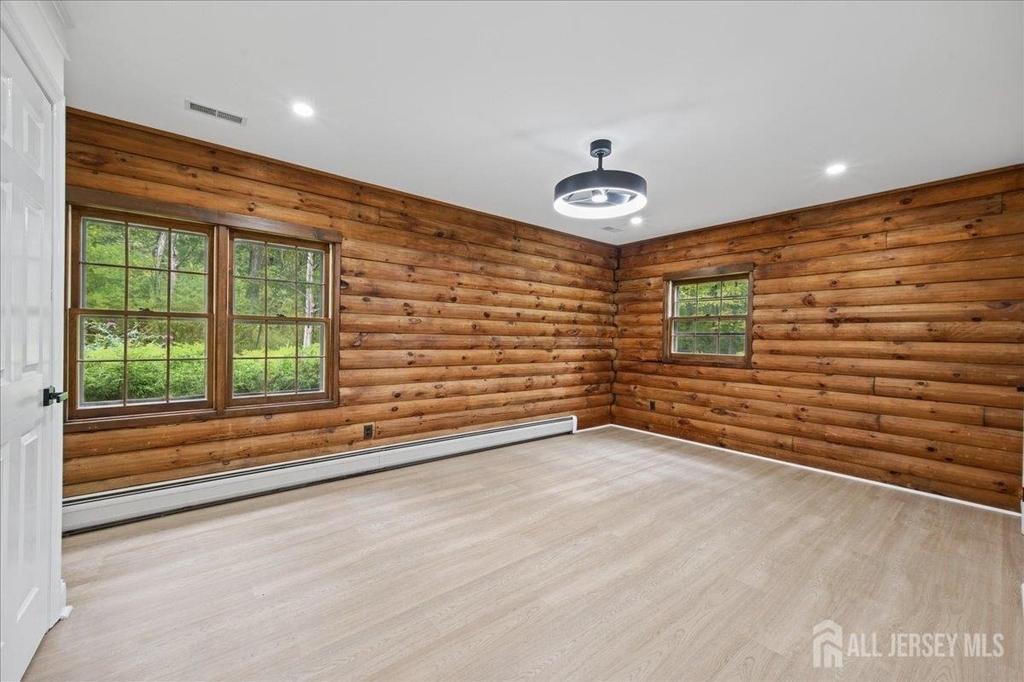 1058 Hoffman Road - Photo 28