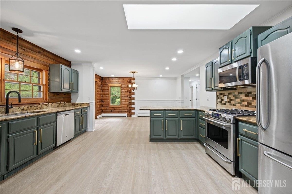 1058 Hoffman Road - Photo 22