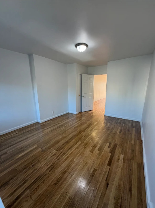273 Pleasant Avenue - Photo 4