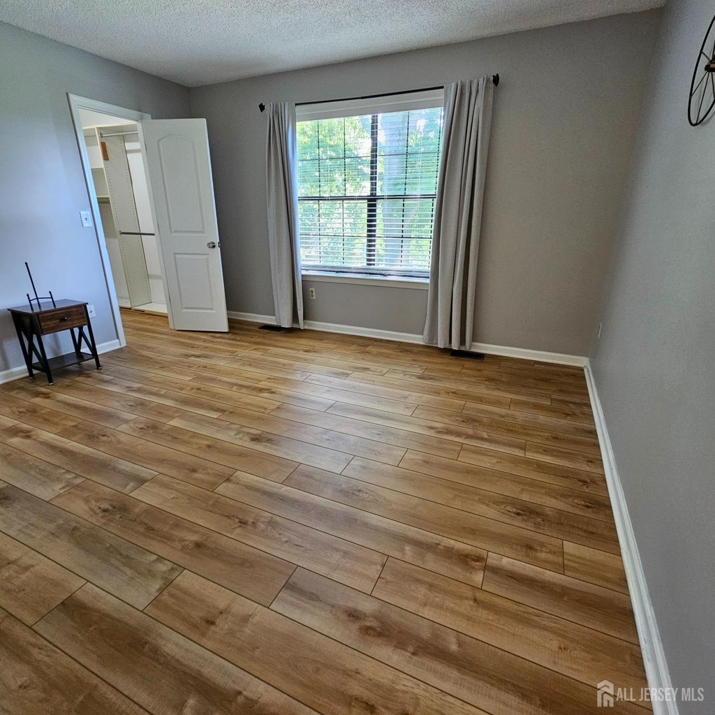 503 Brokaw Court - Photo 12