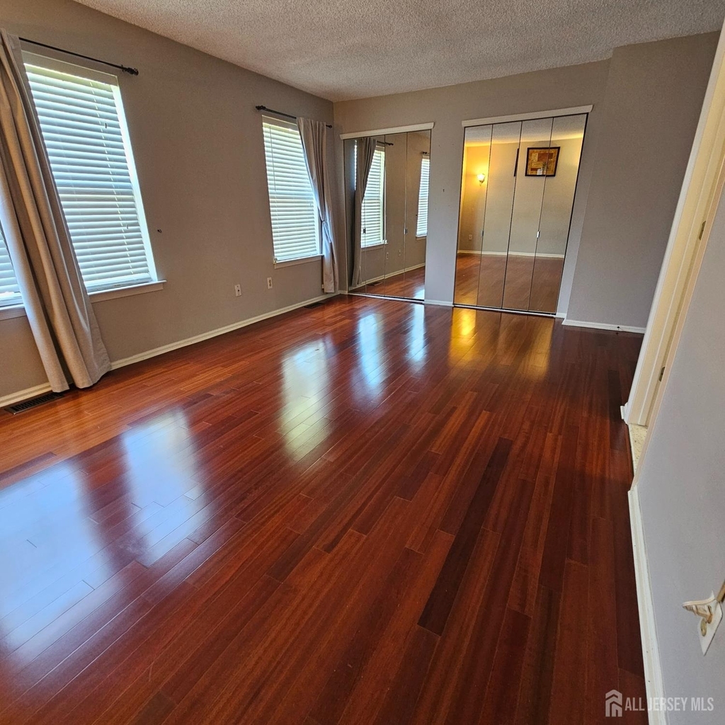 503 Brokaw Court - Photo 14