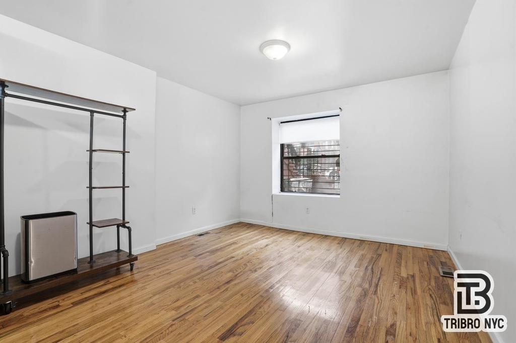131 W 130th Street - Photo 2