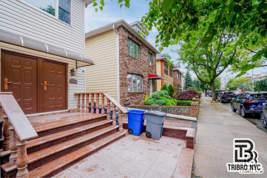 2066 82nd Street - Photo 12