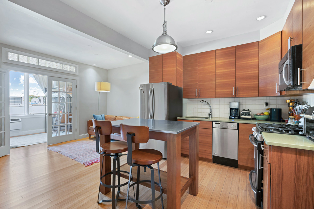 11 Terrace Place - Photo 0