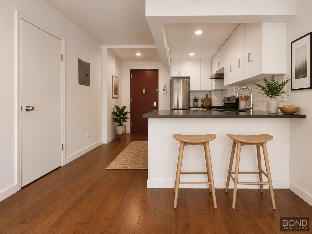252 Broadway - Photo 2