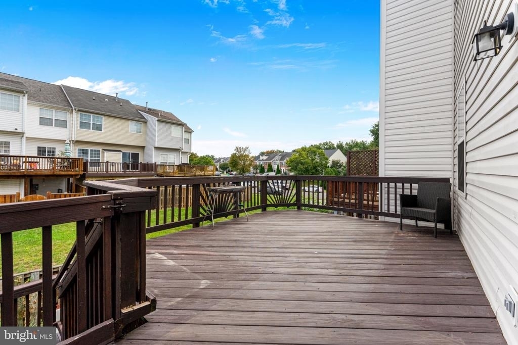 8708 Farnham Way - Photo 20