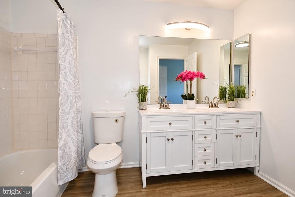 12723 Perchance Terrace - Photo 24