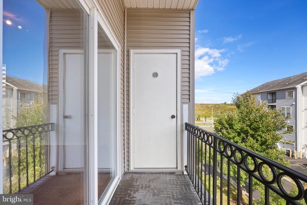 15522 John Diskin Circle - Photo 9