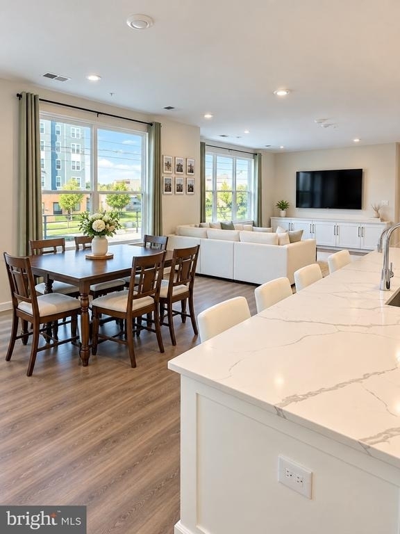 43820 Trackside Terrace - Photo 8