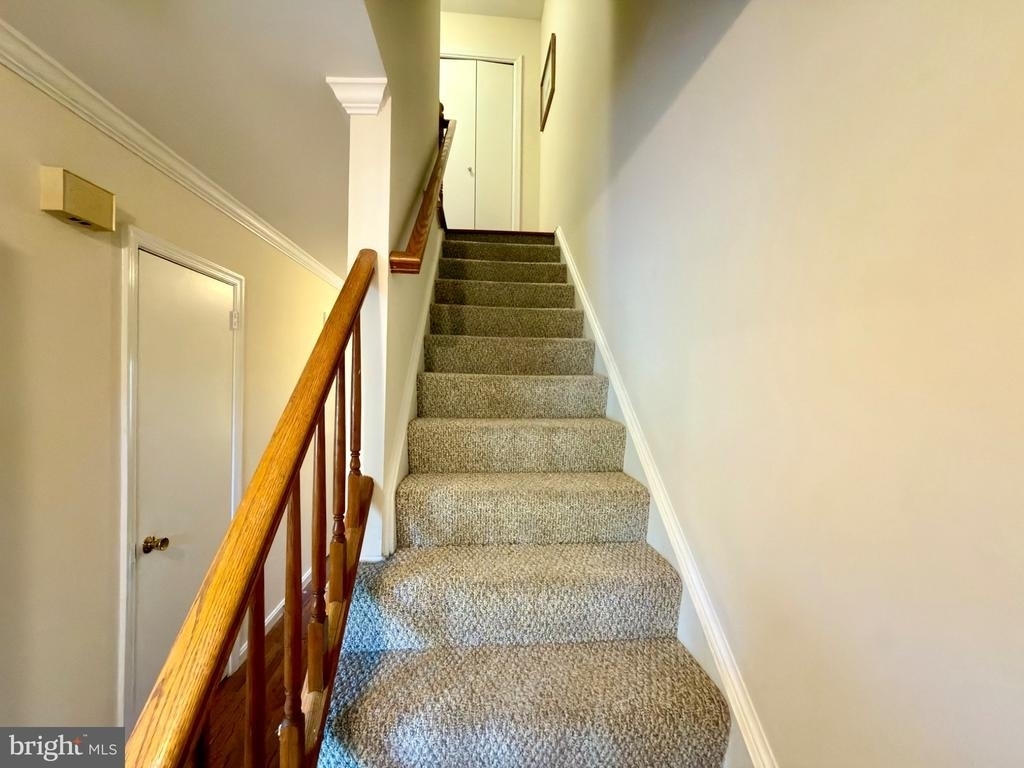 8535 Hilltop Road - Photo 8