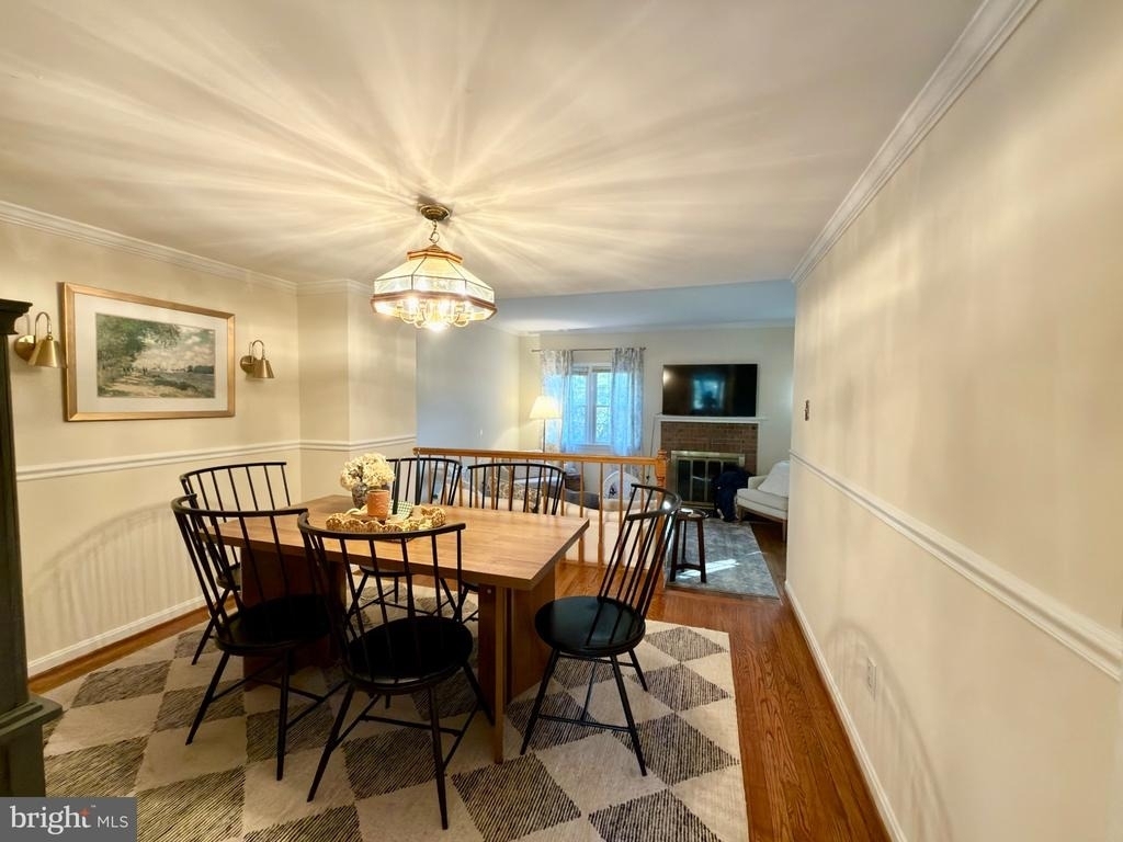 8535 Hilltop Road - Photo 5