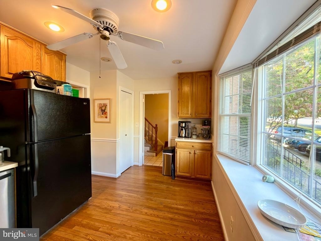 8535 Hilltop Road - Photo 6