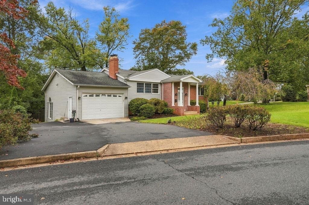 1632 Morrill Court - Photo 2