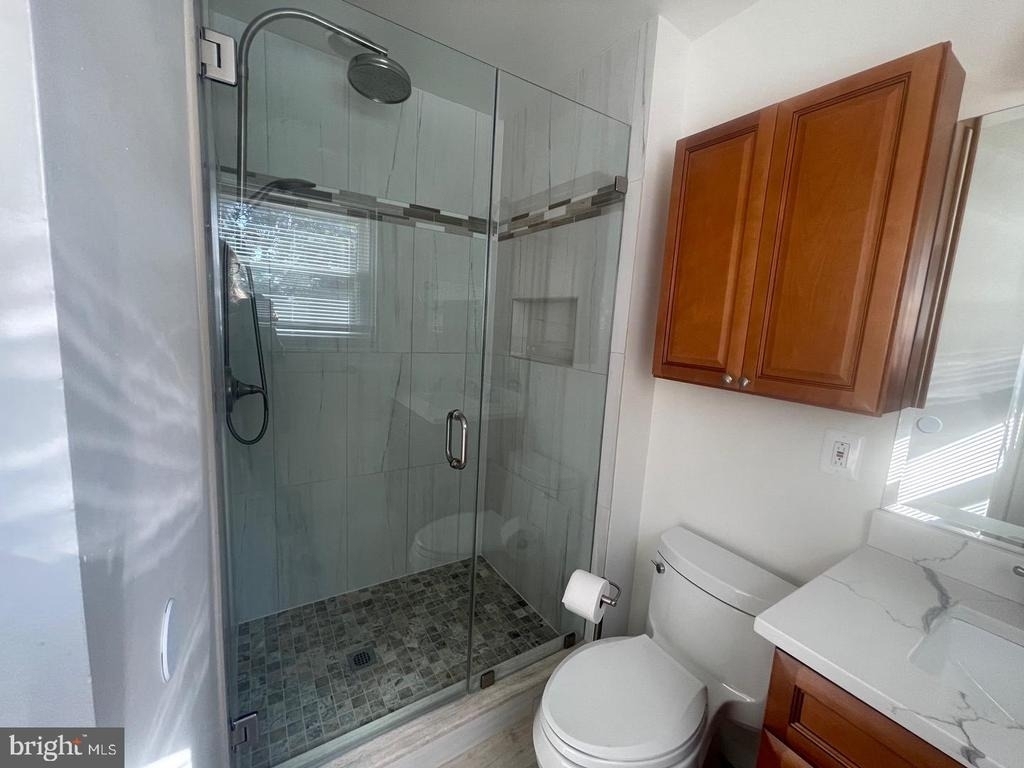 3905 Flagstone Terrace - Photo 21