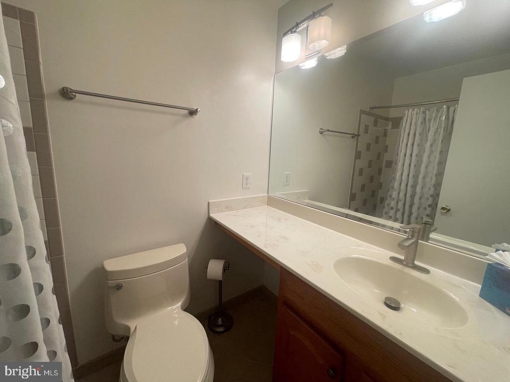3905 Flagstone Terrace - Photo 27