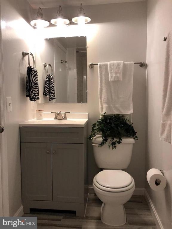4429 Holly Avenue - Photo 9