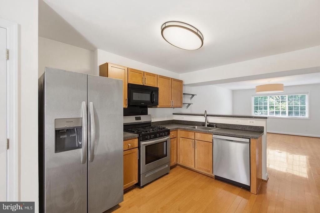 1407 N Van Dorn Street Nw - Photo 4