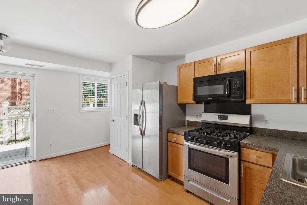 1407 N Van Dorn Street Nw - Photo 6