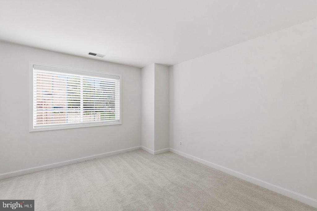 1407 N Van Dorn Street Nw - Photo 18