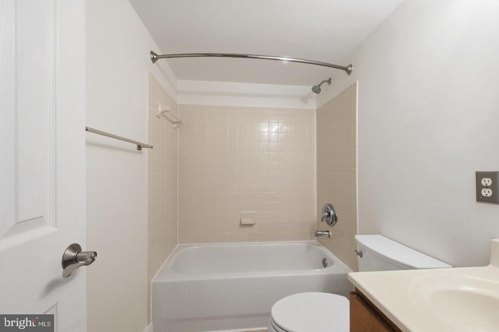 1407 N Van Dorn Street Nw - Photo 22