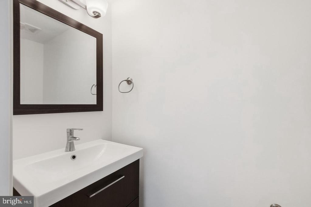 1407 N Van Dorn Street Nw - Photo 12