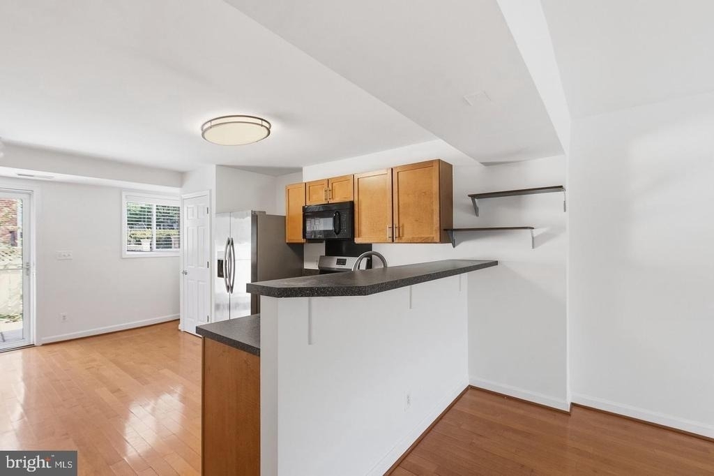 1407 N Van Dorn Street Nw - Photo 7