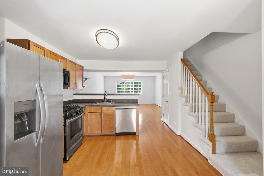 1407 N Van Dorn Street Nw - Photo 3