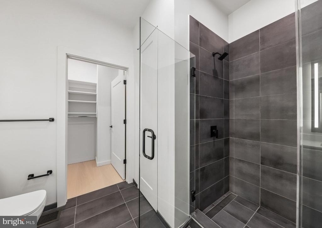 3030 Potomac Avenue - Photo 12