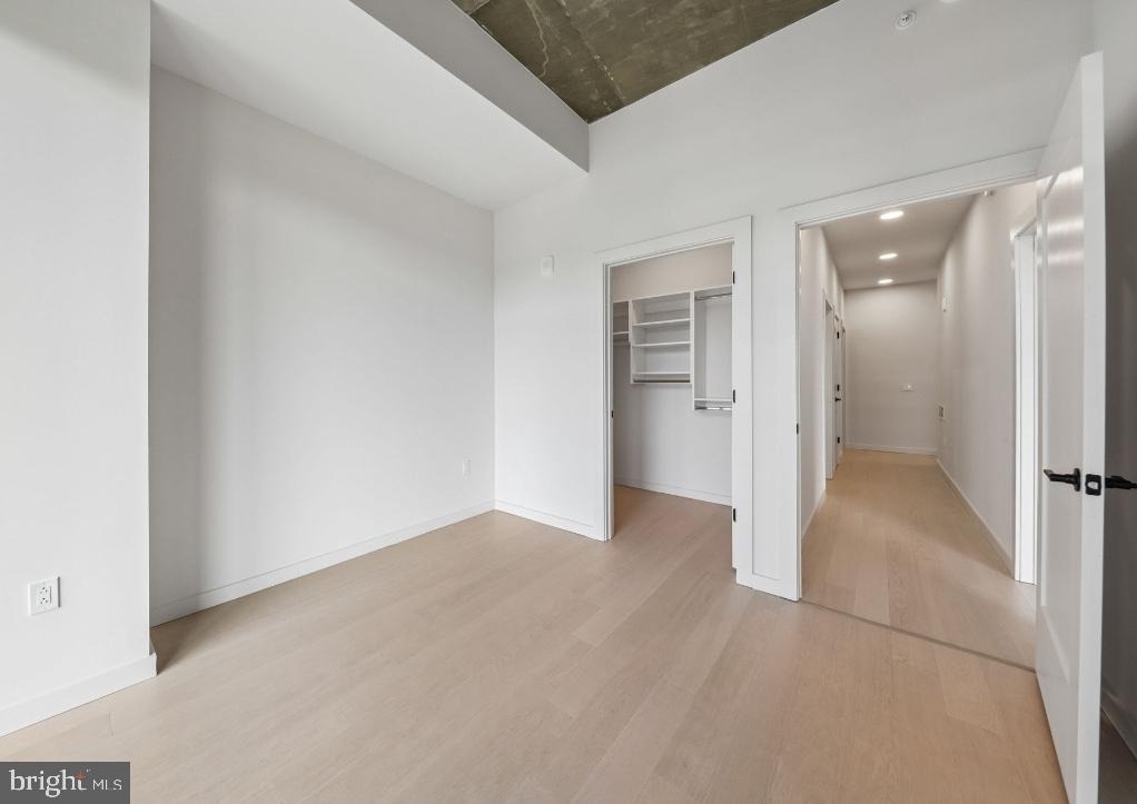 3030 Potomac Avenue - Photo 8