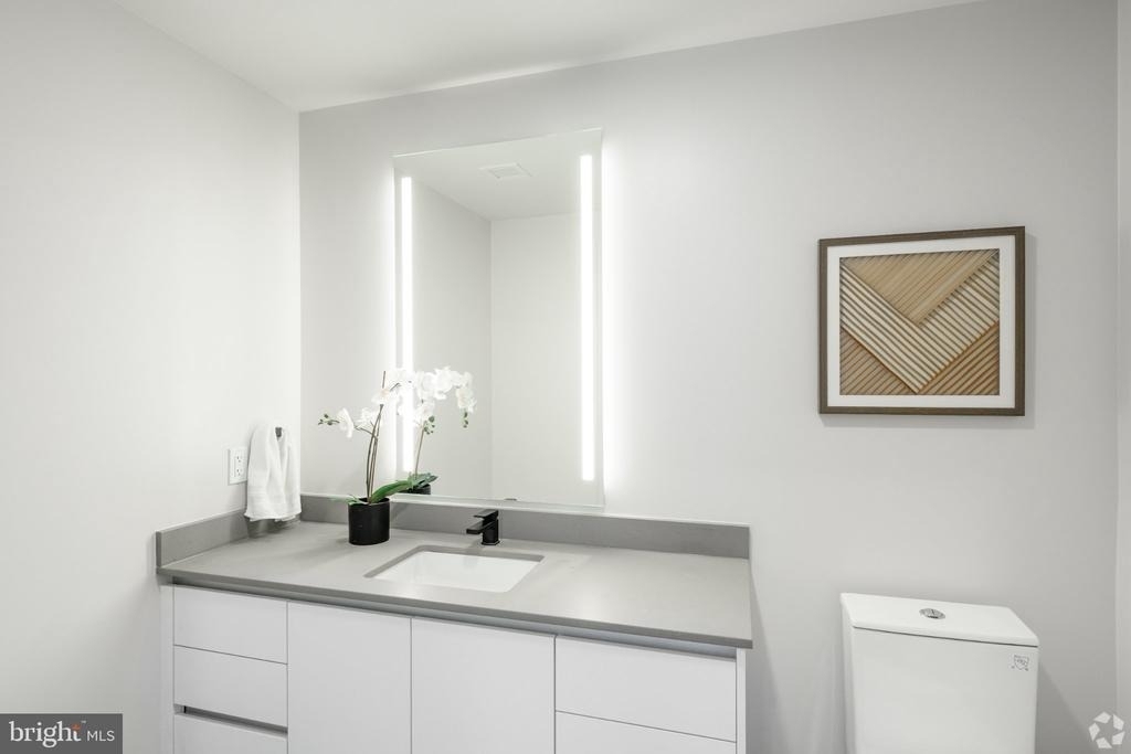 3130 Potomac Avenue - Photo 8