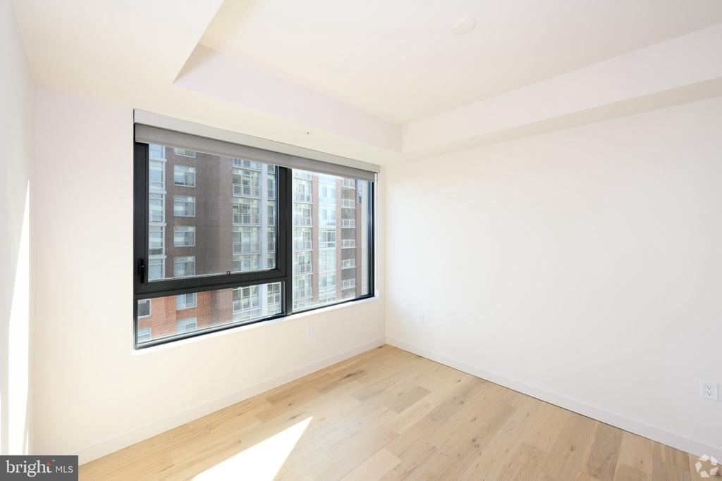 3130 Potomac Avenue - Photo 14