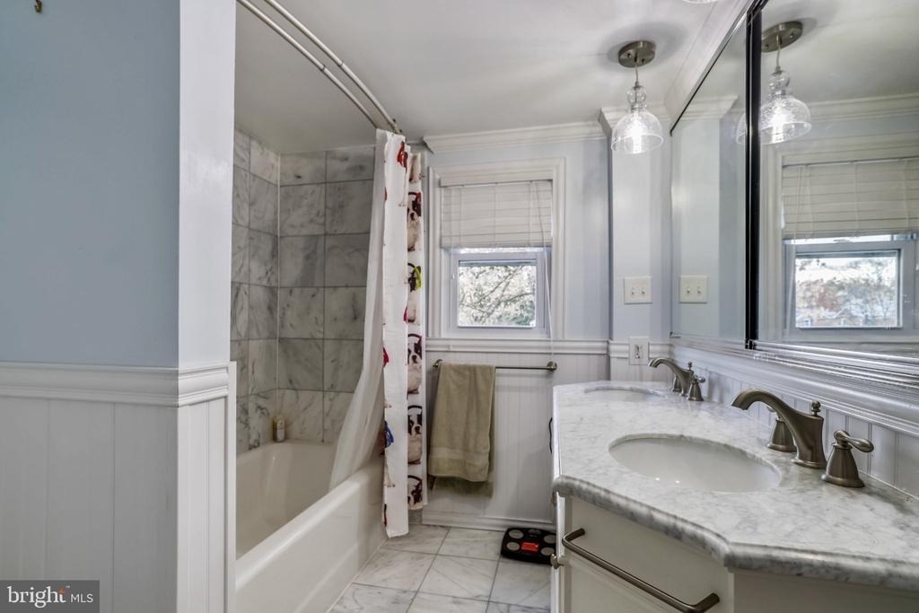 5137 25th Place N - Photo 35